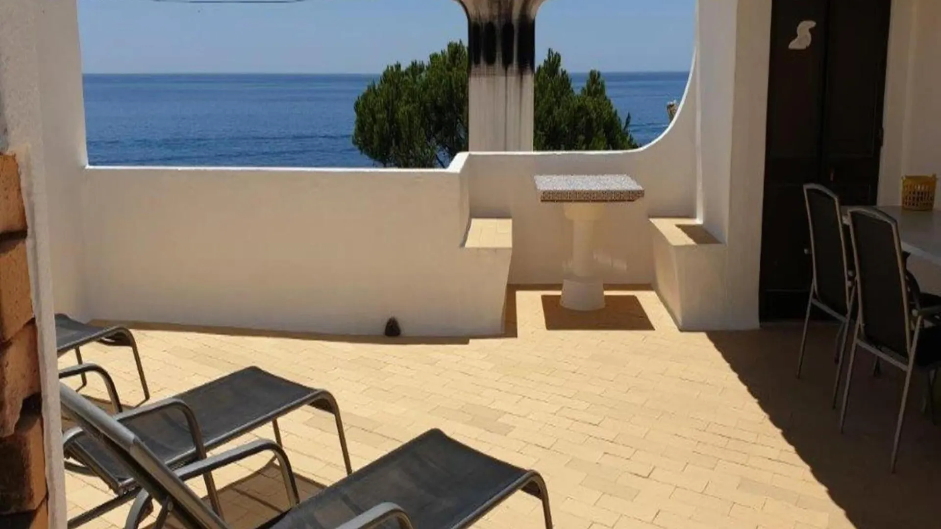 Holiday home Terraced House In Armacao De Pera, Algarve Villa