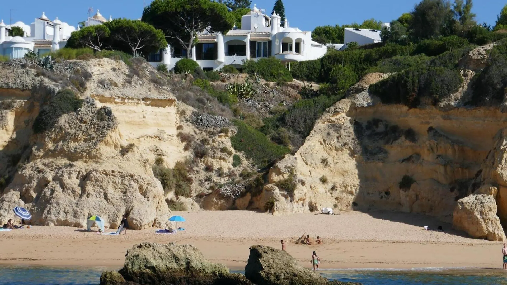 Terraced House In Armacao De Pera, Algarve Villa 0*,  Portugal