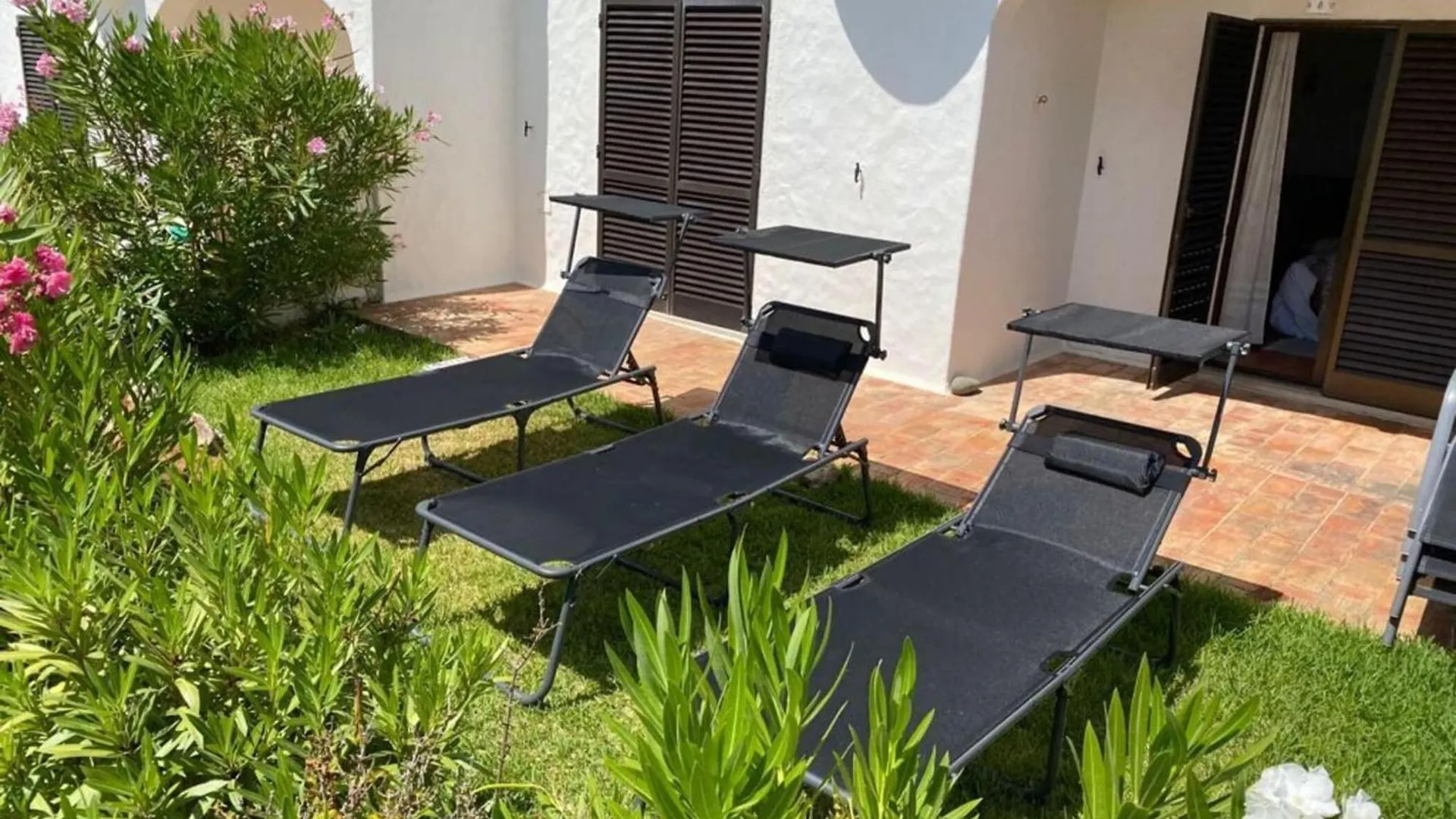 Holiday home Terraced House In Armacao De Pera, Algarve Villa